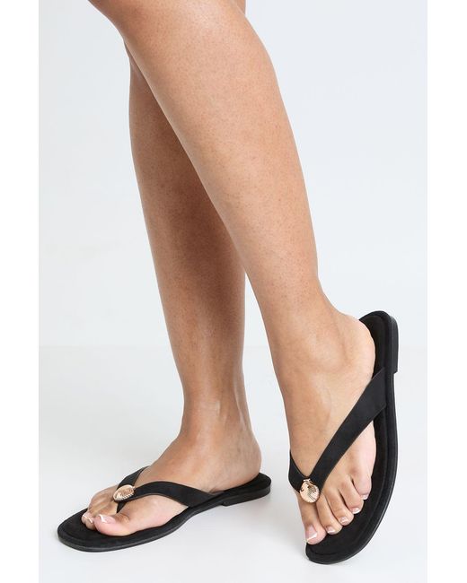Boohoo White Shell Trim Flip Flops