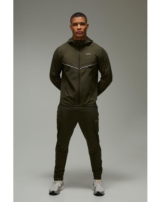 BoohooMAN Green Active Running Ripstop Vent Tracksuit for men