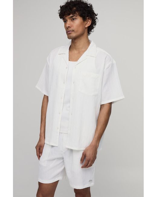 BoohooMAN White Oversized Short Sleeve Irregular Pleat Shorts Set for men