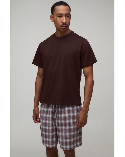BoohooMAN Brown Regular Fit T-Shirt & Check Lounge Short Set for men