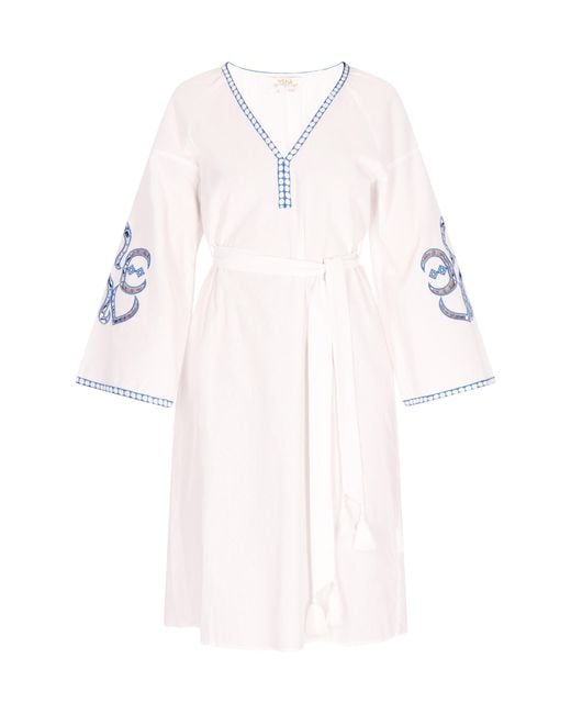Usha Jurk in het White