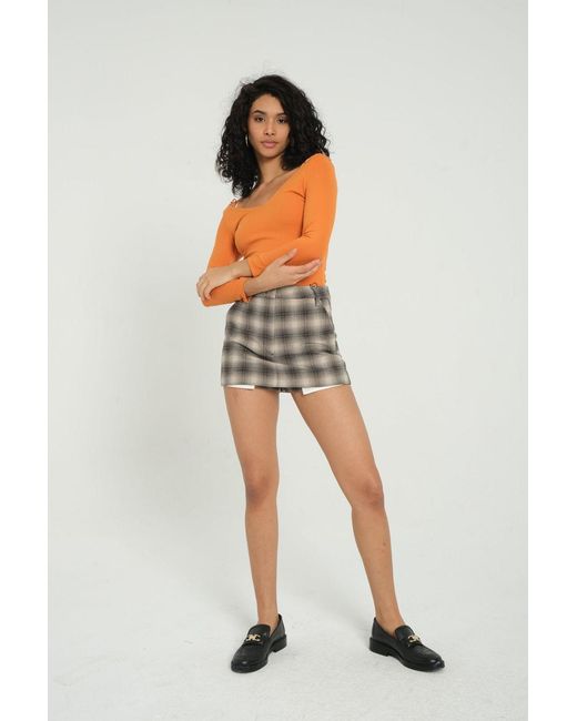 Hiccup Orange V Neck Long Sleeve Basic Top