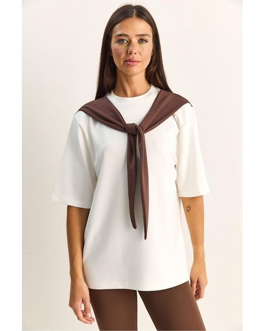 Bianco Lucci Natural Elastane T-Shirt
