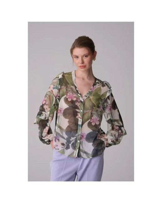 GUSTO Gray Floral Print Shirt