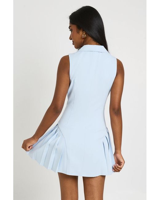 Boohoo White Tailored Sleeveless Structured Cinched Waist Pleated Blazer Dress