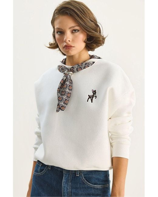 Bianco Lucci White Embroidered Crew Neck Sweatshirt