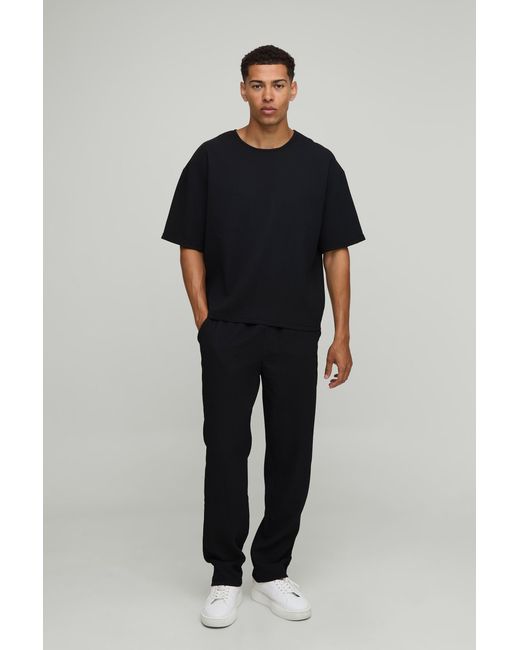 BoohooMAN Black Oversized Boxy Pleated T-shirt And Regular Fit Open Cuff Jogger Set for men