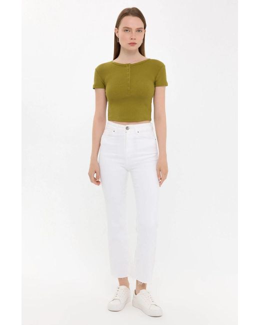 Hiccup Green Buttoned Short Sleeve Round Neck T-Shirt