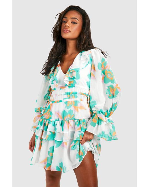 Boohoo White Floral Print Chiffon Ruffle Smock Dress
