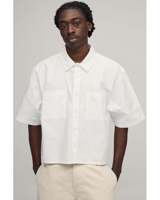 BoohooMAN Natural Boxy Cropped Half Sleeve Oxford Shirt for men
