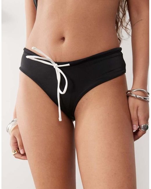 Lioness Natural Gisele Contrast Tie Front Detail Bikini Bottom Co-Ord