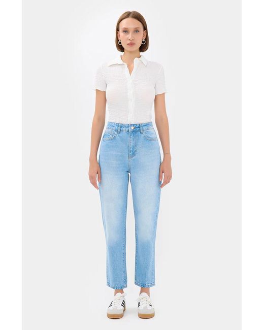 Hiccup White Polo Neck Buttoned Short Sleeve Basic Top