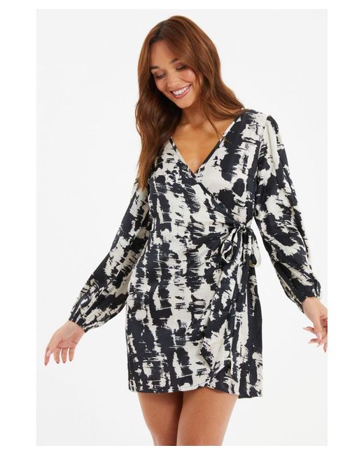 Quiz Black Satin Marble Print Wrap Dress