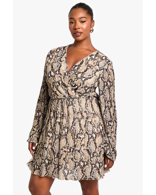 Boohoo Gray Plus Snake Print Plisse Skater Dress