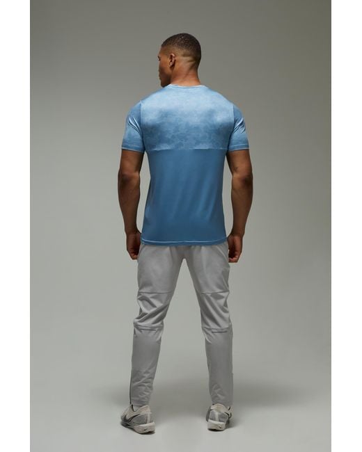BoohooMAN Blue Active Regular Fit Camo Colour Block T-Shirt for men