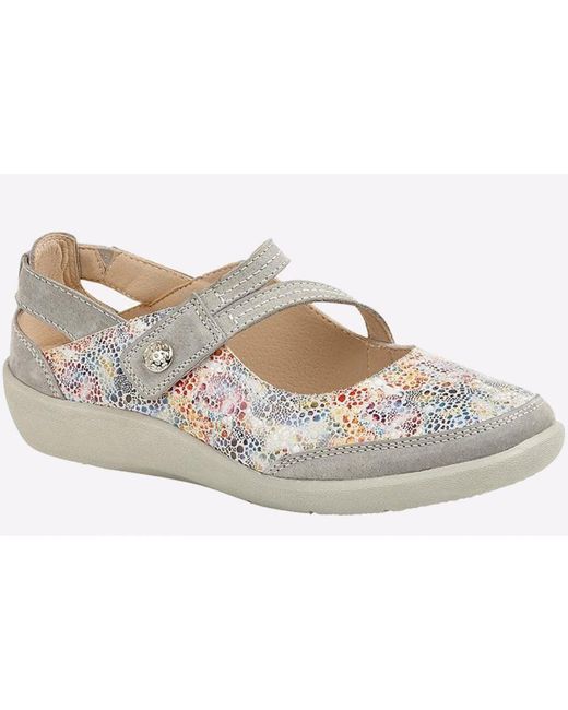 Boulevard White Blossom Leather Shoes