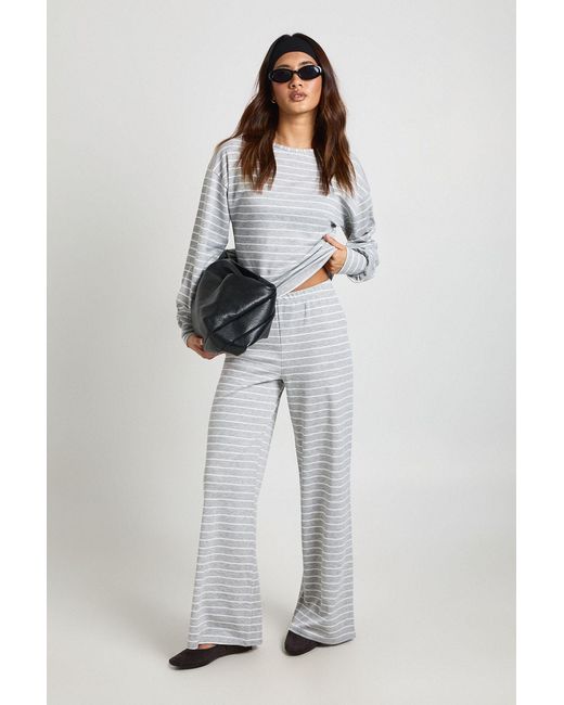 Boohoo Gray Stripe Wide Leg Trouser