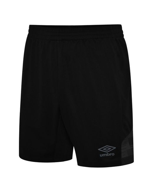 Umbro Black Graphic Print Vier Shorts for men