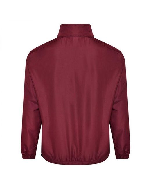 Umbro Red Club Essential Light Waterproof Jacket (New Claret) for men