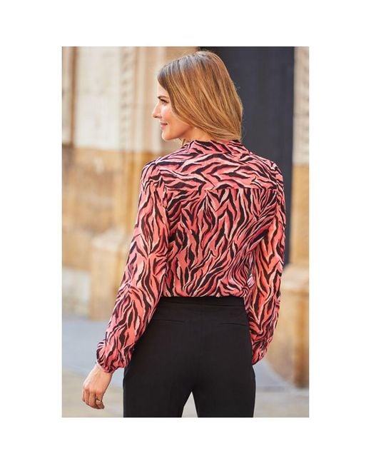 Sosandar Red Print Shirt