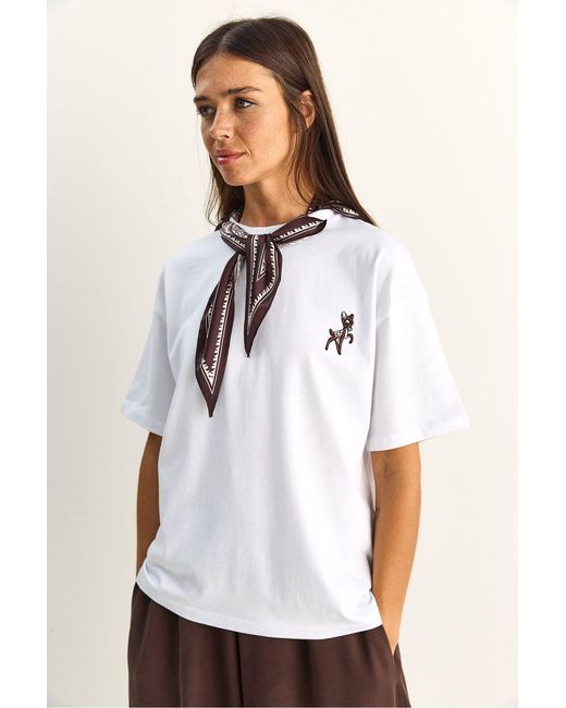 Bianco Lucci White Loose Fit Crew Neck Embroidered T-Shirt