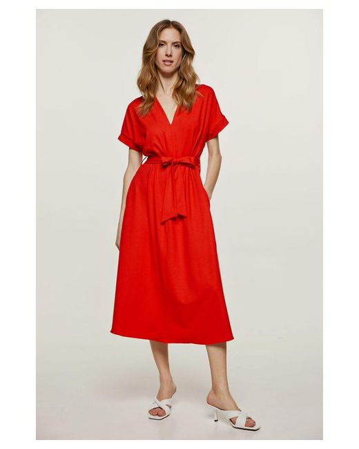 Conquista Red Jersey Belted Midi Dress