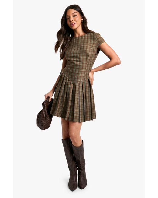 Boohoo Black Cap Sleeved Pleated Tailored Dress