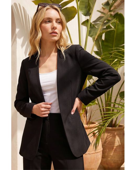 Roman Black Edge To Blazer