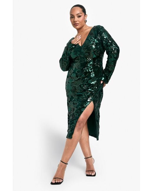 Boohoo Green Plus Velvet Demask Wrap Midi Dress