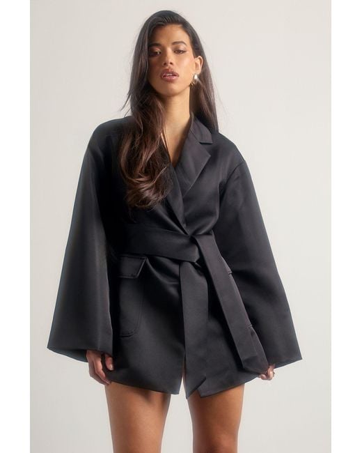 Boohoo Black Oversized Flare Sleeve Wrap Blazer Dress