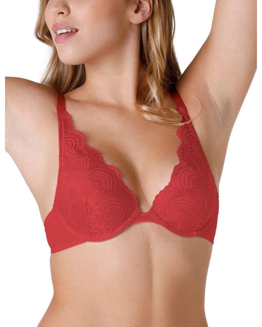 Wonderbra Red Refined Glamour Triangle Plunge Bra