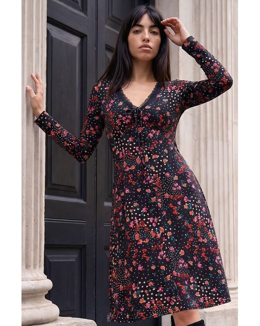 Roman Black Petite Floral Lace Dress