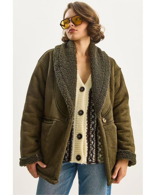 Bianco Lucci Brown Faux Fur Detailed Buttoned Coat