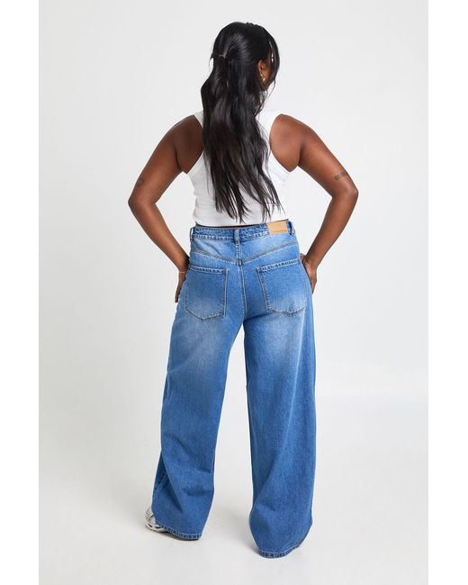 Boohoo Blue Plus Mid Waist Loose Fit Skater Jean