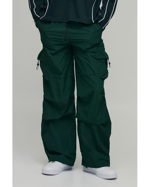 BoohooMAN Green Baggy Fit Cargo Utility Track Pants for men