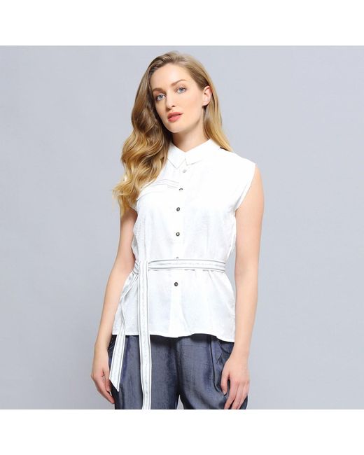 Smart & Joy Mouwloos Trimmentshirt in het White