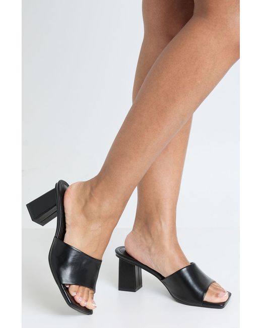Boohoo Black Wide Fit Low Block Heeled Mules