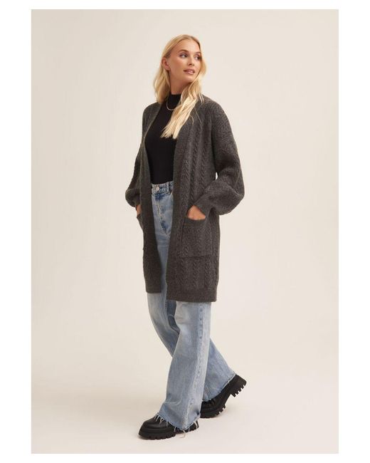 Gini London Natural Cable Knit Pocket Edge To Cardigan