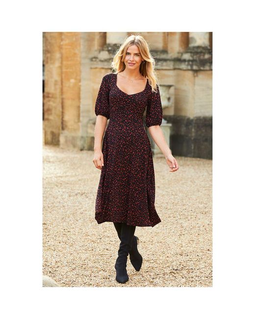 Sosandar Metallic Ditsy Print Sweetheart Neckline Midi Dress
