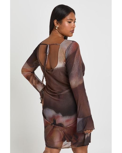 Boohoo Brown Plus Large Floral Ruched Mini Shift Dress