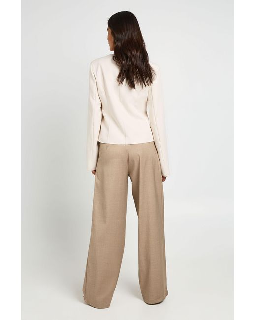 Boohoo Natural Scoop Neck Contrast Button Blazer