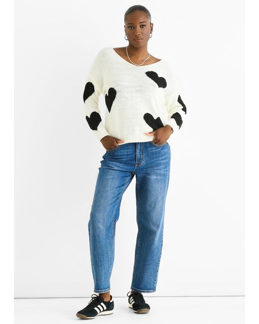 Gini London Blue V Neck Oversized Heart Knit Jumper