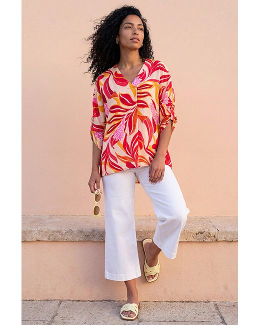 Roman Red Leaf Print V-Neck Pleat Front Top