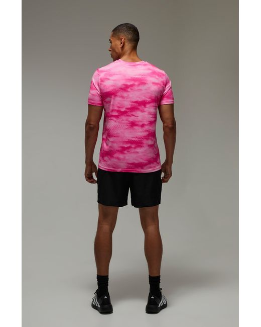 BoohooMAN Pink Active Abstract Cloud Regular Fit T-Shirt for men