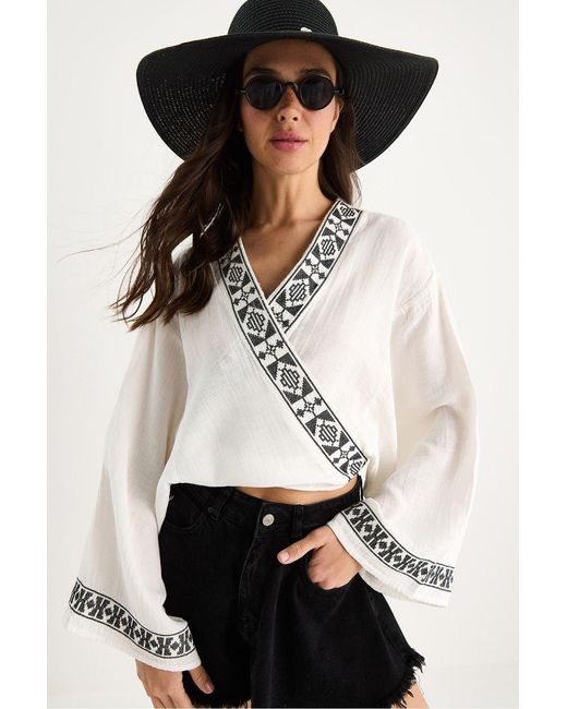 Bianco Lucci White Cotton Blouse