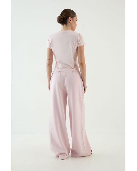 DSGN Studio Pink Applique Fitted T-Shirt