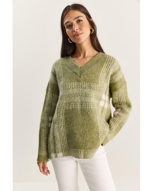 Bianco Lucci Green Plaid V-Neck Long Sleeve Knit Sweater