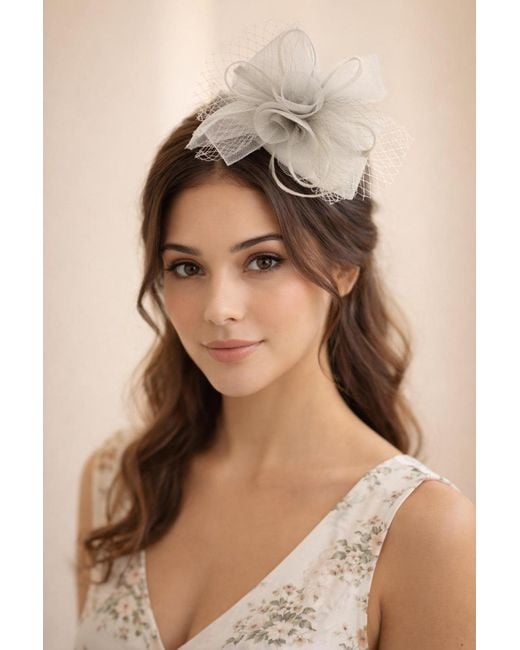 SVNX Natural Double Flower Feather Fascinator