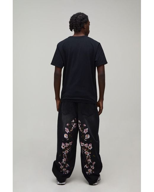 BoohooMAN Black Floral Embroidered Balloon Fit Jeans for men