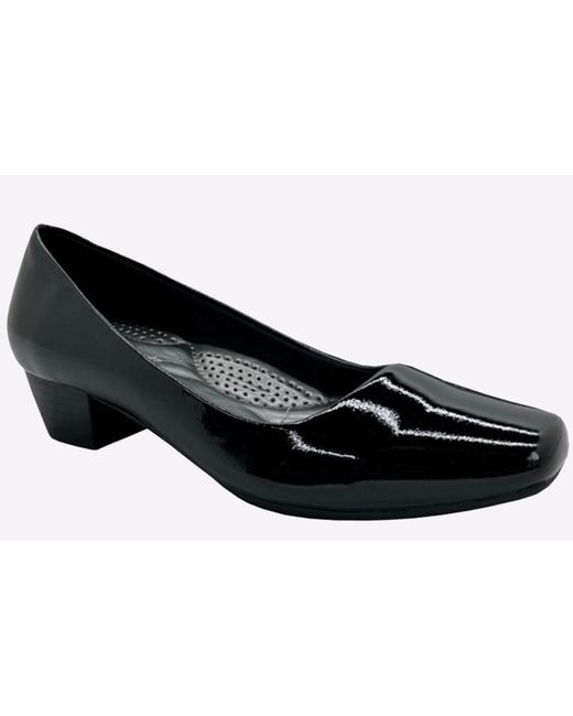 Boulevard Black Clermont Low Heel